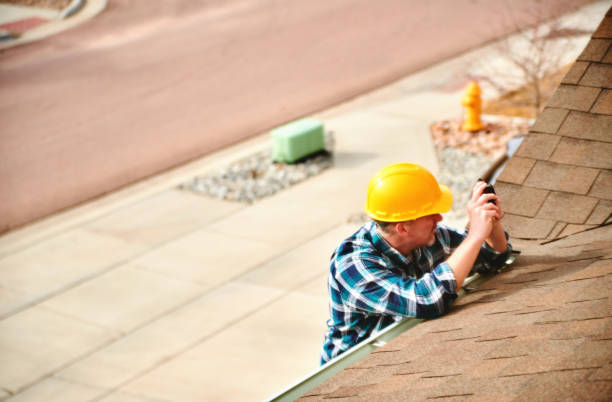 Best Emergency Roof Repair  in Lomira, WI